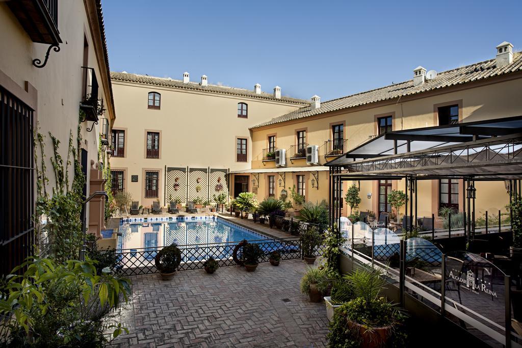 Hotel Alcazar De La Reina Carmona  Zewnętrze zdjęcie
